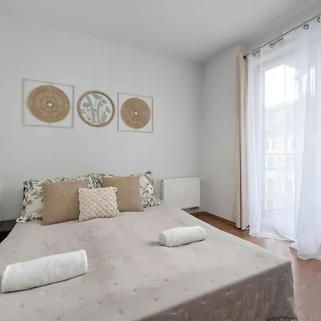 Apartment Inowroclawska 17 Platinum By Renters