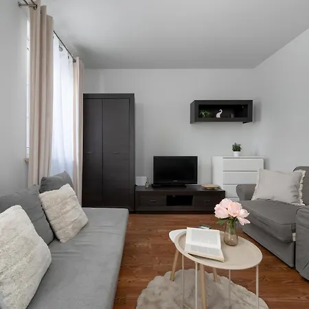 Inowroclawska 17 Platinum By Renters * Breslau